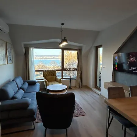 Apartment Wavehaven At South Bay