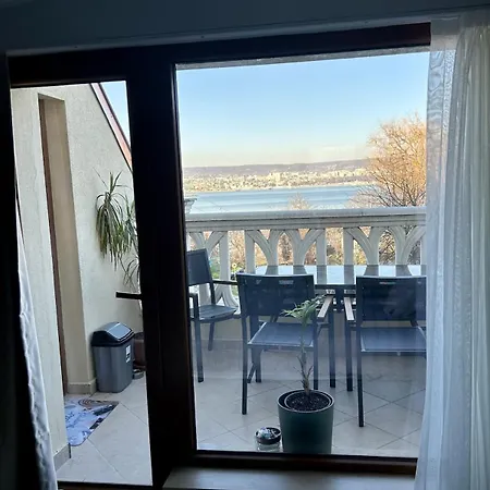 Apartment Wavehaven At South Bay Varna