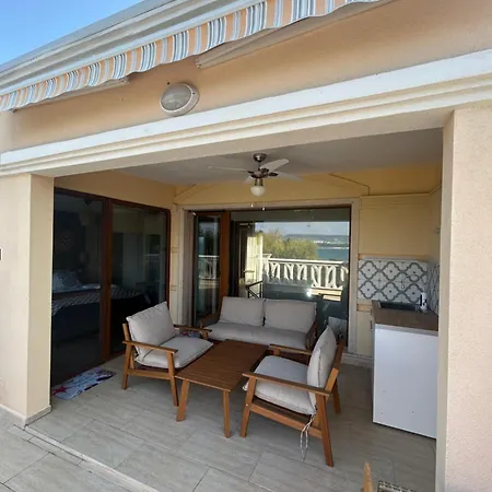 Apartment Wavehaven At South Bay *