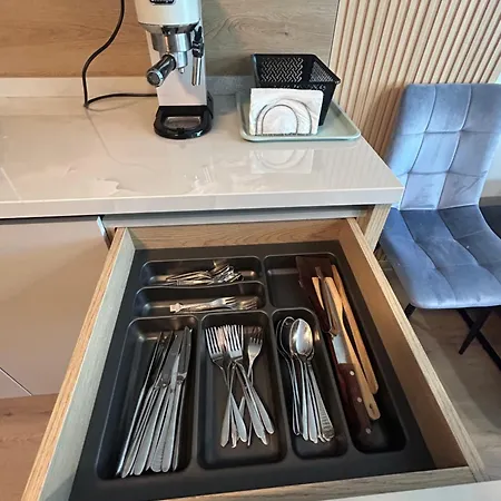 Wavehaven At South Bay Apartment Warna