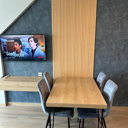 Wavehaven At South Bay Apartment Warna