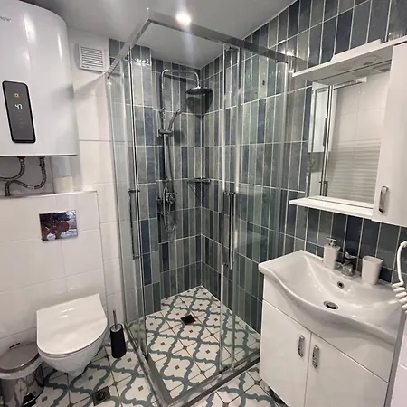 Wavehaven At South Bay Apartmán *