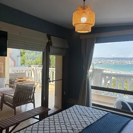 Wavehaven At South Bay Apartmán *