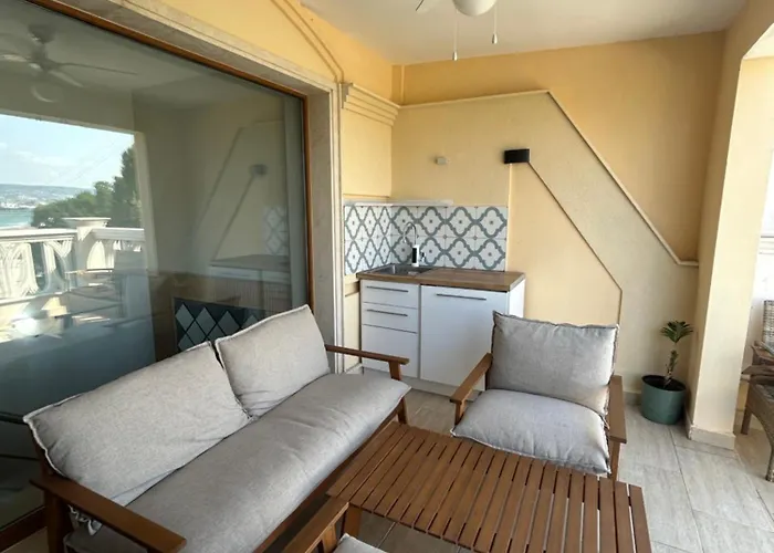 アパート Wavehaven At South Bay *