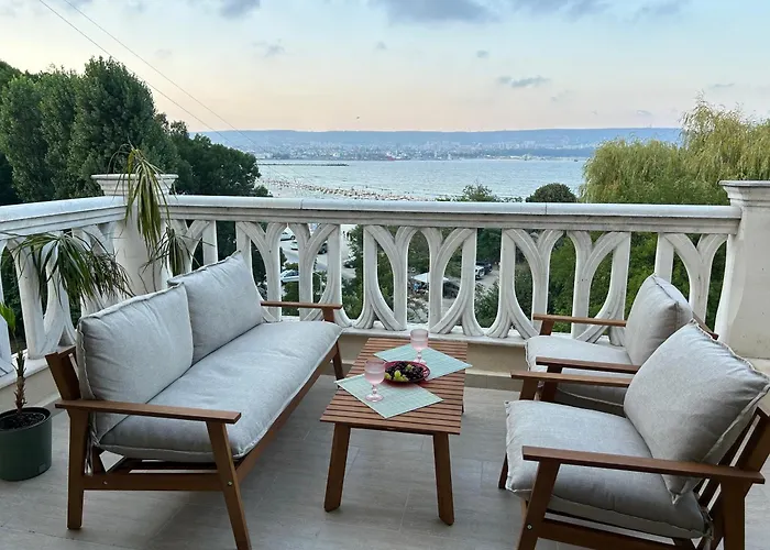 Wavehaven At South Bay アパート