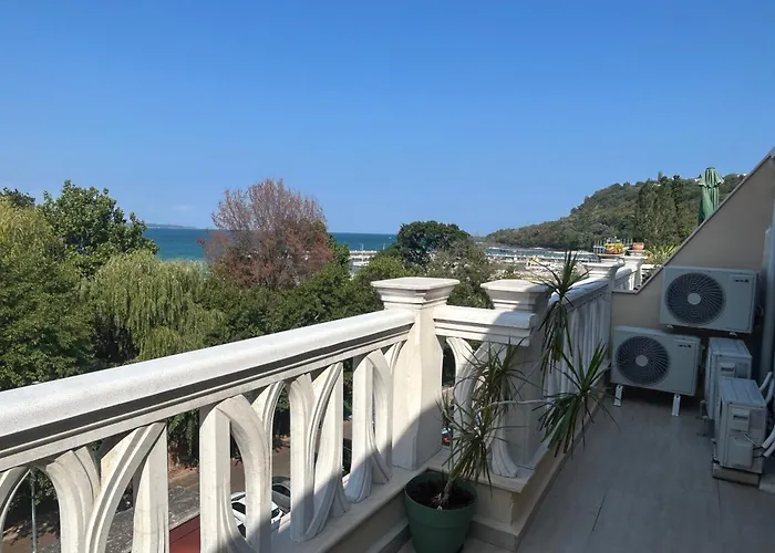 アパート Wavehaven At South Bay ヴァルナ