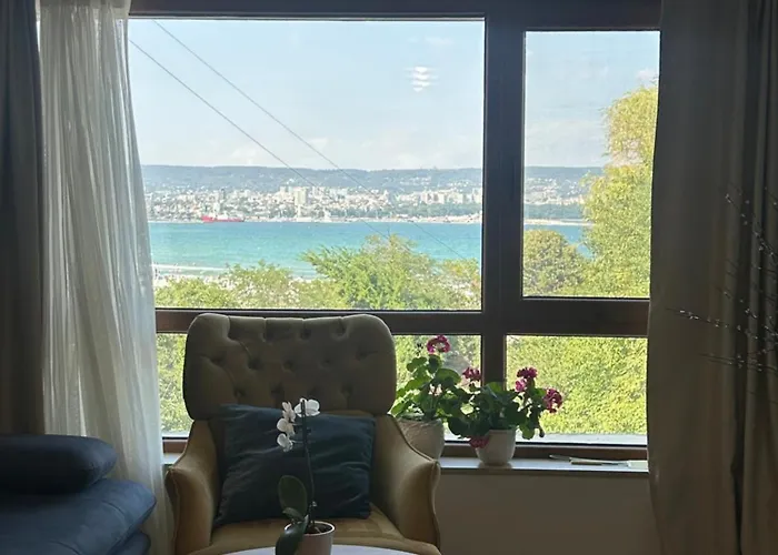 アパート Wavehaven At South Bay *